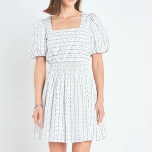 English factory: Floral Print Cotton Mini dress